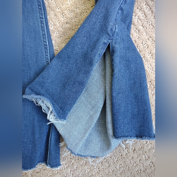 Hollister High Rise Flare W30 L31 11R - Picture 2 of 4